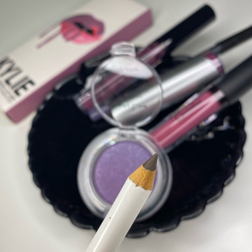 Purple Love new makeup products with lipstick, eyeshadow and eyebrow pencil