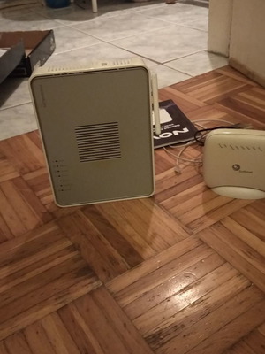 Router Thompson and Forthnet used, set of 2 with cables