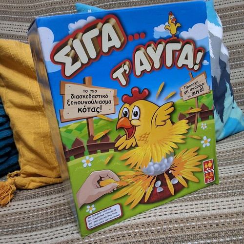 Board games set like new, 5 titles with boxes