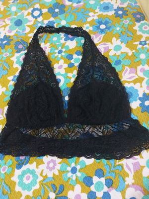 Bralette Shein black lace used, curve 1XL