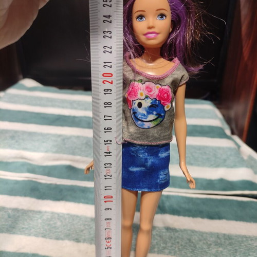 Mattel Barbie Skipper doll used, good condition