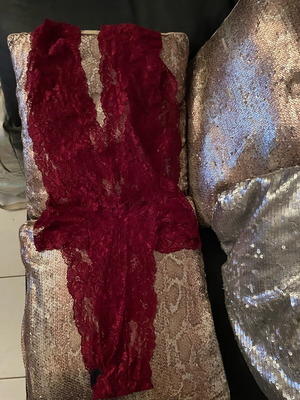 Warner bodysuit with lace no.M like new
