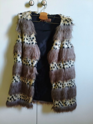 Leopard vest Passager like new, size S/M
