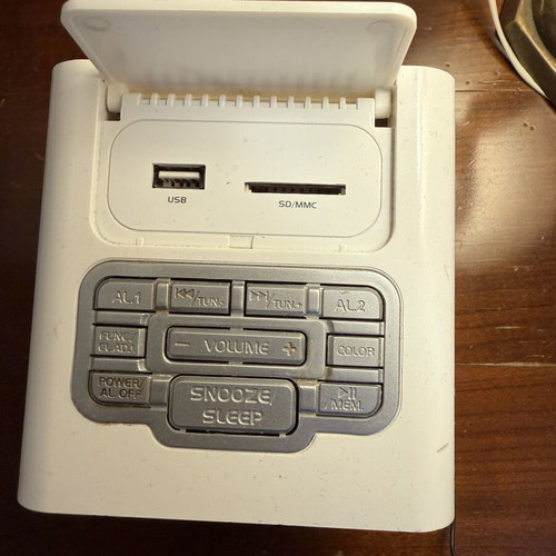 Radio alarm clock and media player F&U CLM1082 used
