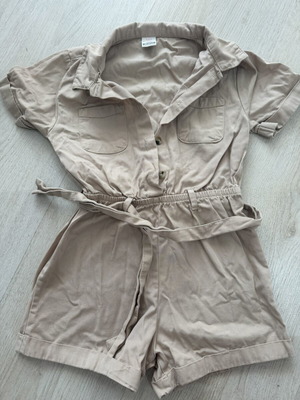 Children's jumpsuit 18-24 months beige like new