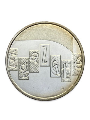 Silver France 5 Euro 2013 S43 like new