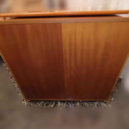 Vintage TV stand with 360° rotating base, walnut, like new