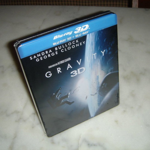 Gravity 3D Blu-Ray Greek edition metal pack new