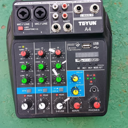 Music Mixer used with adapter