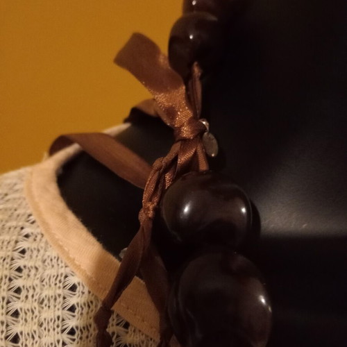 MNG Long Kukui Nut Necklace Like New, Brown