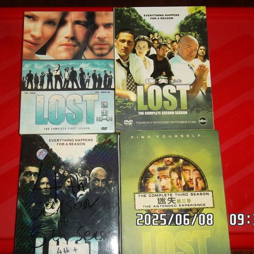 Lost series used, in hard cases by season