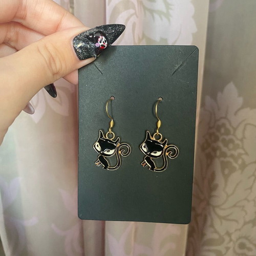 Cat earrings new, black and gold tone