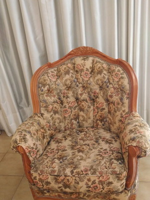 Sofa in very good condition, like new