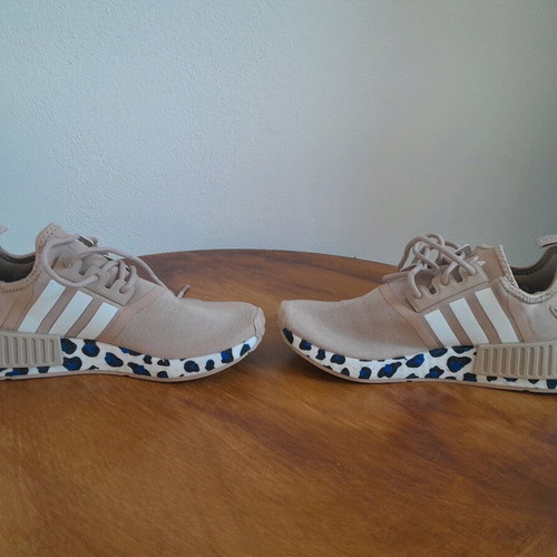 Adidas women's shoes size 37+1/3 like new
