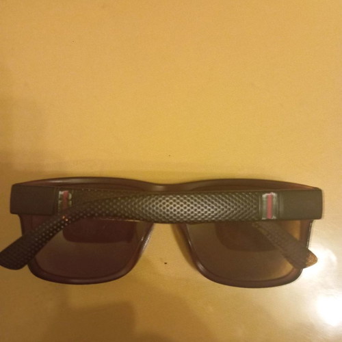 Sunglasses used with brown tinted lenses