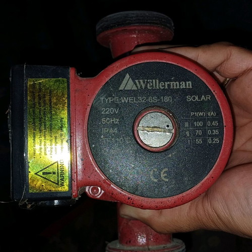 Wellerman Solar circulator used, 3 speeds, 220V