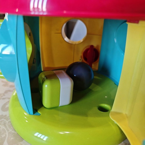 Elc Activity House like new
