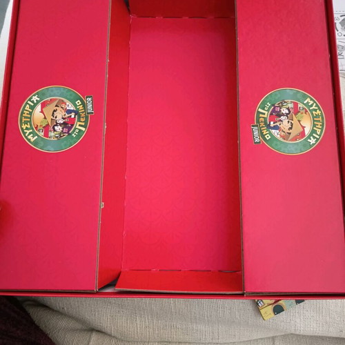 Mysteria sto Pekino Junior board game like new