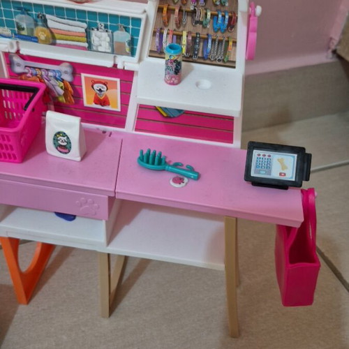 Barbie pet shop used