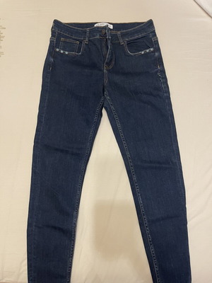 Zara Basic Z1975 dark blue skinny jeans used, beaded details, size 38