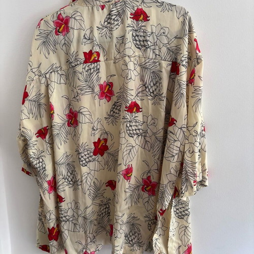 Zara shirt with flowers like new, size S