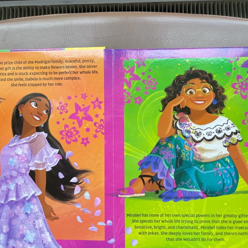 Disney Encanto book and 10 figures brand new