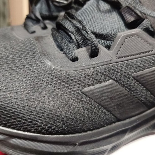 Adidas men's athletic shoes like new with cloudfoam technology black