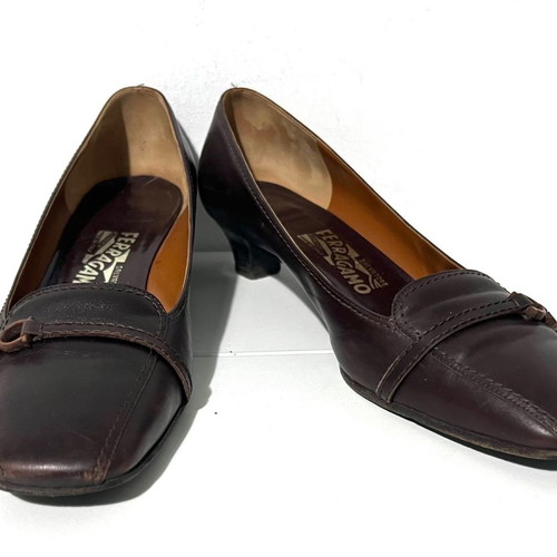 Salvatore Ferragamo mid heels used, brown pumps