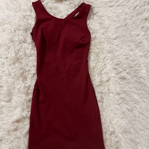 Bordeaux dress with perfect back design like new, small/medium
