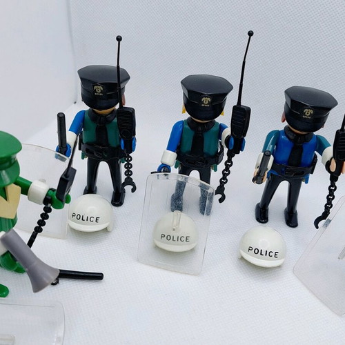 Lyra Geobra vintage klicky '70s '80s police figures set used