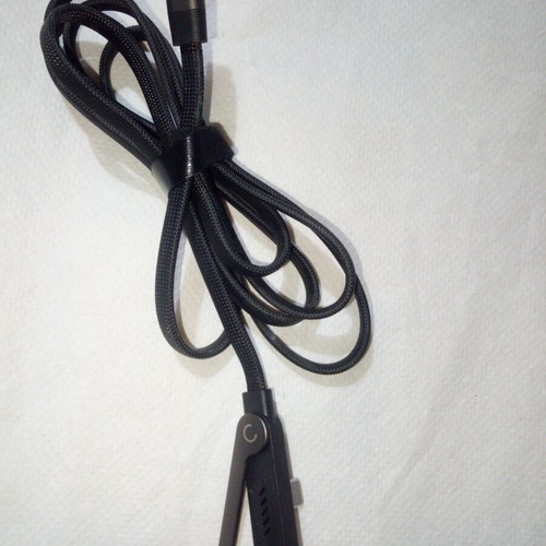 Type-C Charging Cable with Built-in Phone Stand new