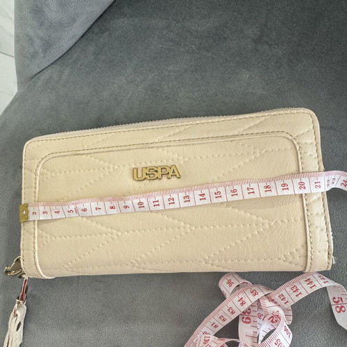 U.S. Polo Assn Cream Wallet like new