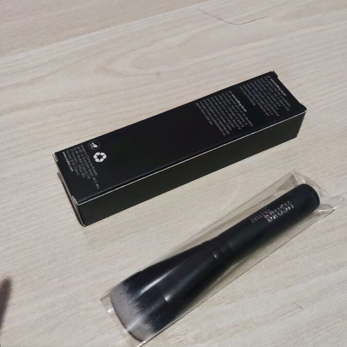 Rodial mini buffing brush makeup brush new