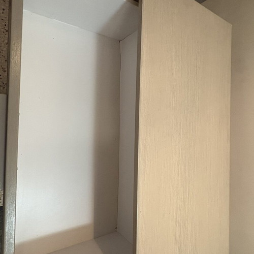 Chest of drawers with 3 drawers