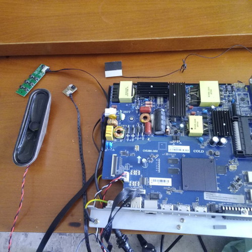 TN 43 Smart board used with speakers and switches