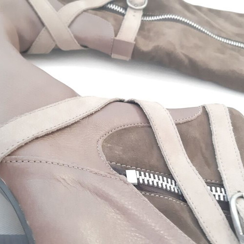Bates boots new, leather brown and beige, size 40