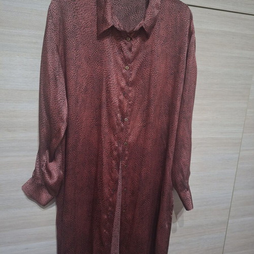 Zara long shirt size L, like new, cherry with leopard print