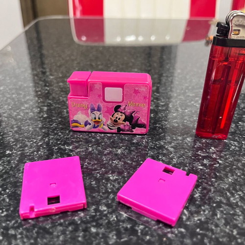 Viewmaster miniature Minnie and Daisy with 2 disks, minimal wear
