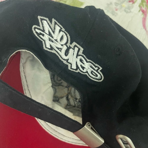 00s vintage No Rules hat used, one size, black and red