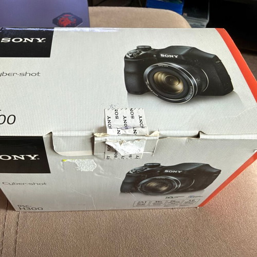Sony H300 camera with 20 megapixels and 35x optical zoom