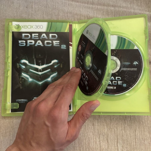 Dead Space 2 Xbox 360 game complete
