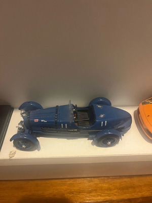 Aston Martin Le Mans like new, very rare and collectible