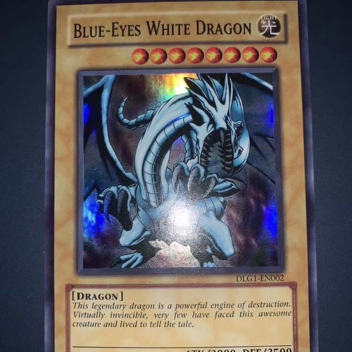 Blue Eyes White Dragon DLG1 Yu-Gi-Oh! card like new