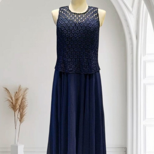 Evening maxi dress blue size M like new