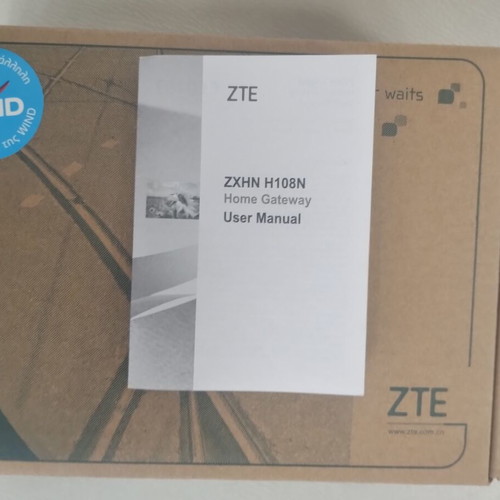 ZTE ZXHN H108N ADSL2+ modem/router like new