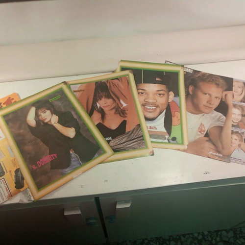 Beverly Hills actors posters like new, set of six collectible double-sided