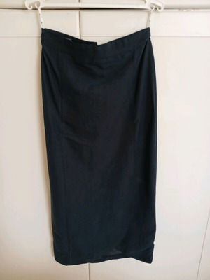 Joto skirt used, dark blue, midi length, size S