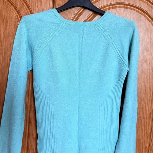 Marks & Spencer Mint Green V-Neck Ribbed Knit Jumper like new, UK 10 S