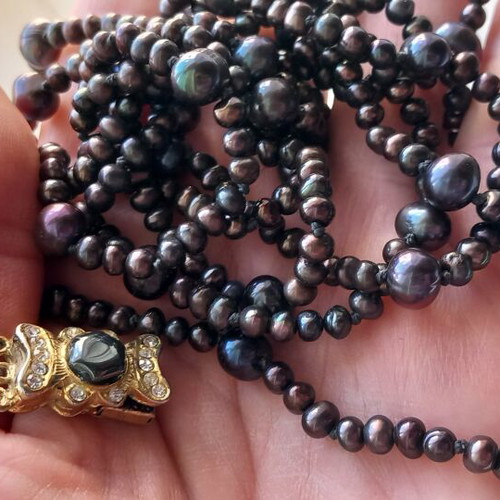 Black Pearls Necklace like new, about 400 small and 50 large pearls