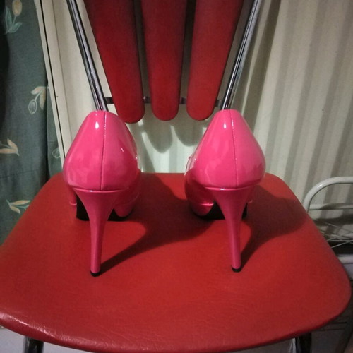 Meravigliosa fuchsia pumps like new, size 38, 12cm heel